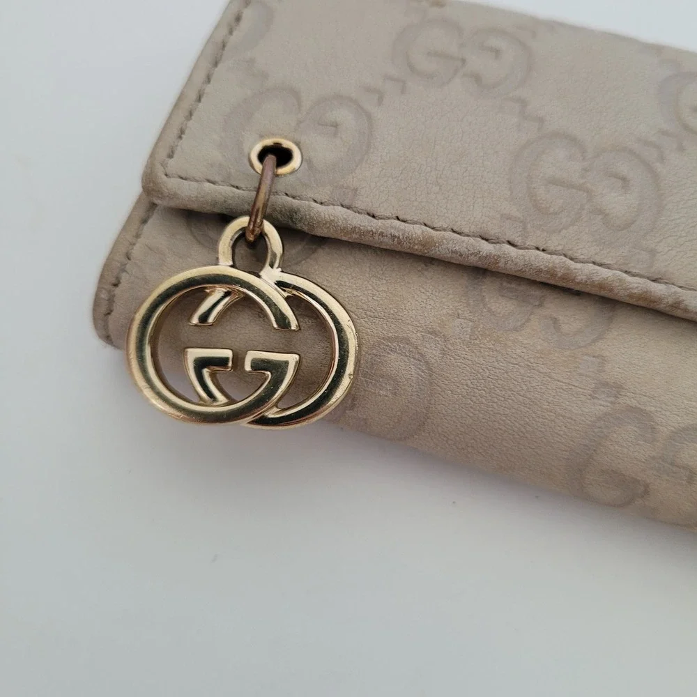 Gucci Guccissima Key Case White Bone Leather 6 Hook Holder 212111 0416